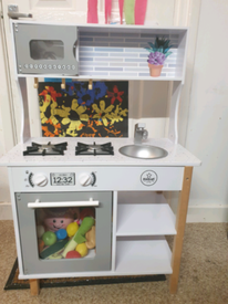 second hand childrens kitchen